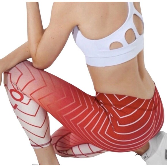 Peloton X Terez Women's  Leggings S Red Orange Ombre Striped Spell Out - Picture 1 of 10